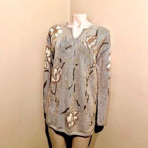 ☃️ ❤️SWEATER IN BLOOM  SEE BOGO